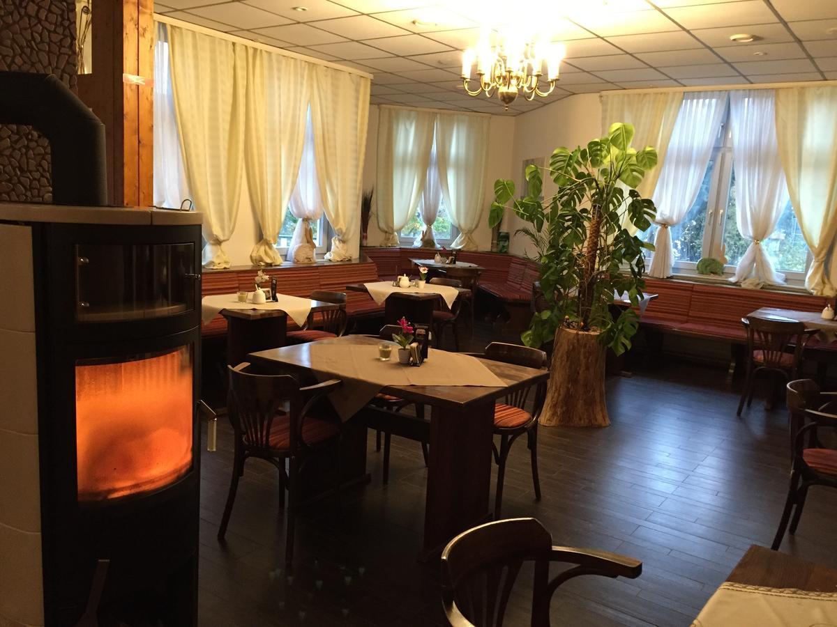 Grossbreitenbach Hotel Restaurant Hohe Tanne المظهر الخارجي الصورة